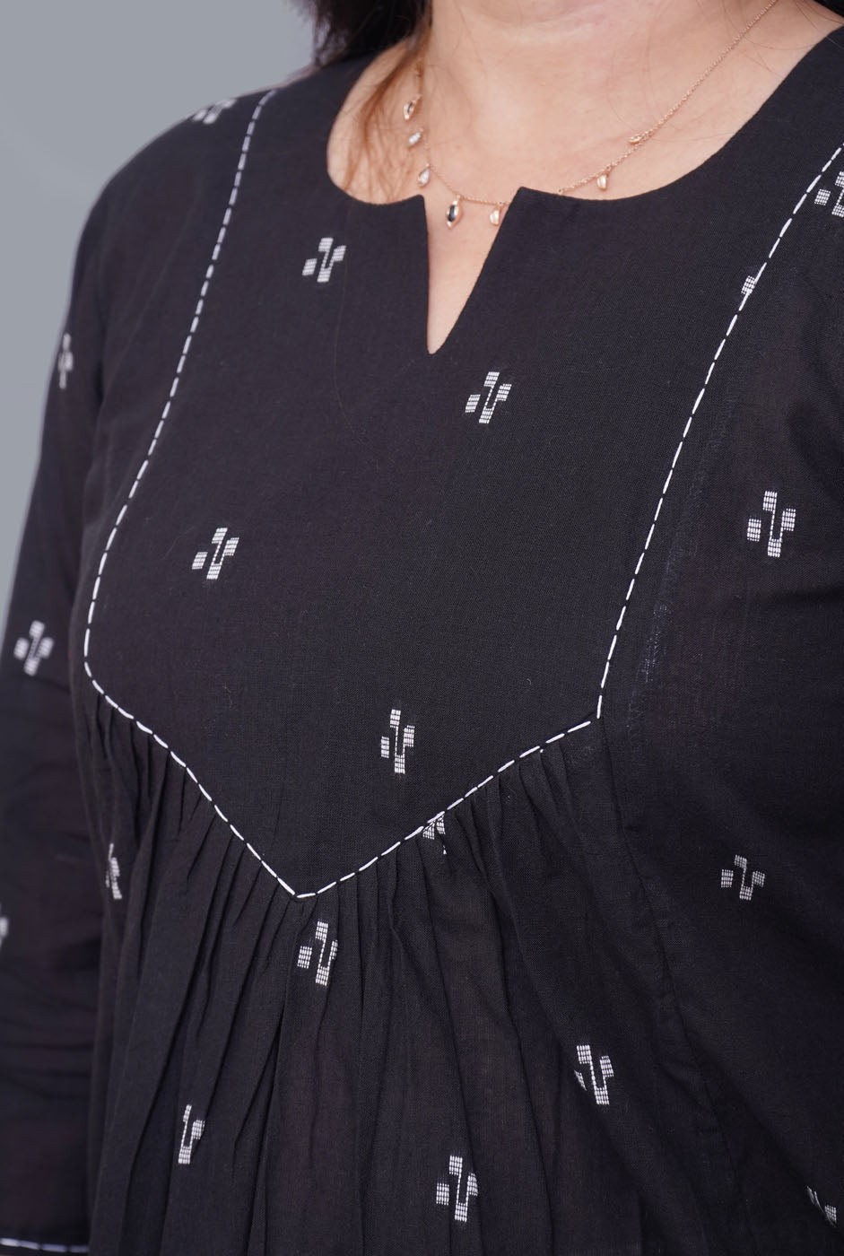 Nazakat Handloom Cotton Black Kurti