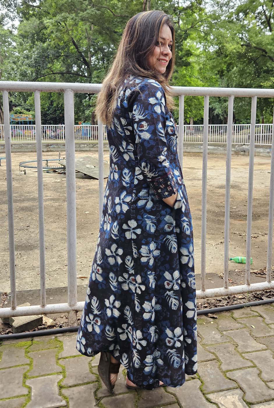 Elegant Blue Kurta with Embroidered Yoke