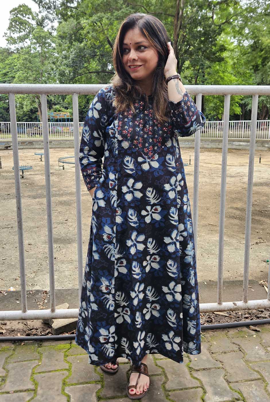 Elegant Blue Kurta with Embroidered Yoke