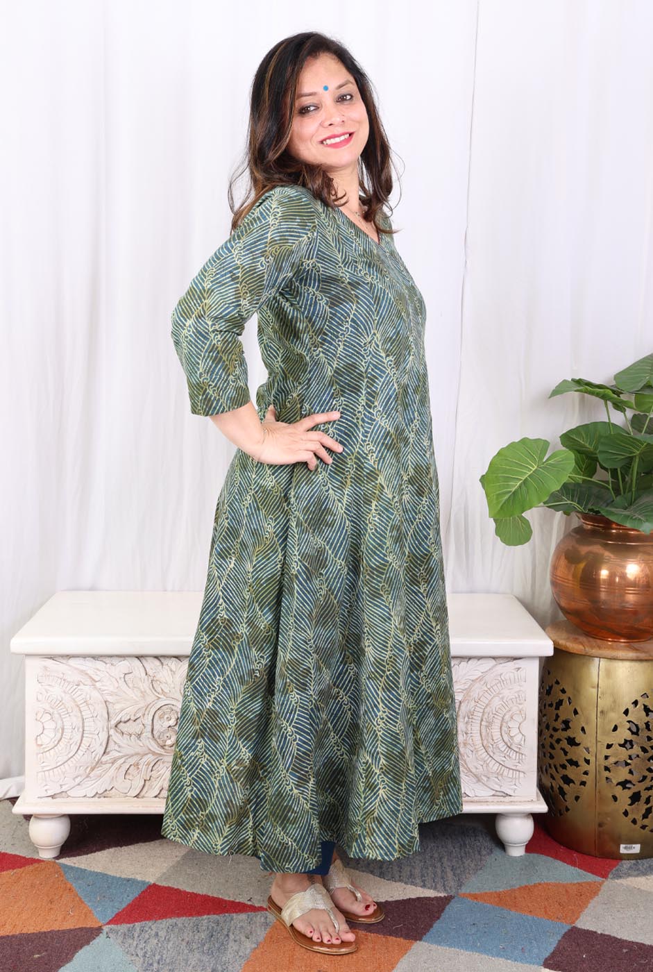 Elegant Green Angrakha Kurta