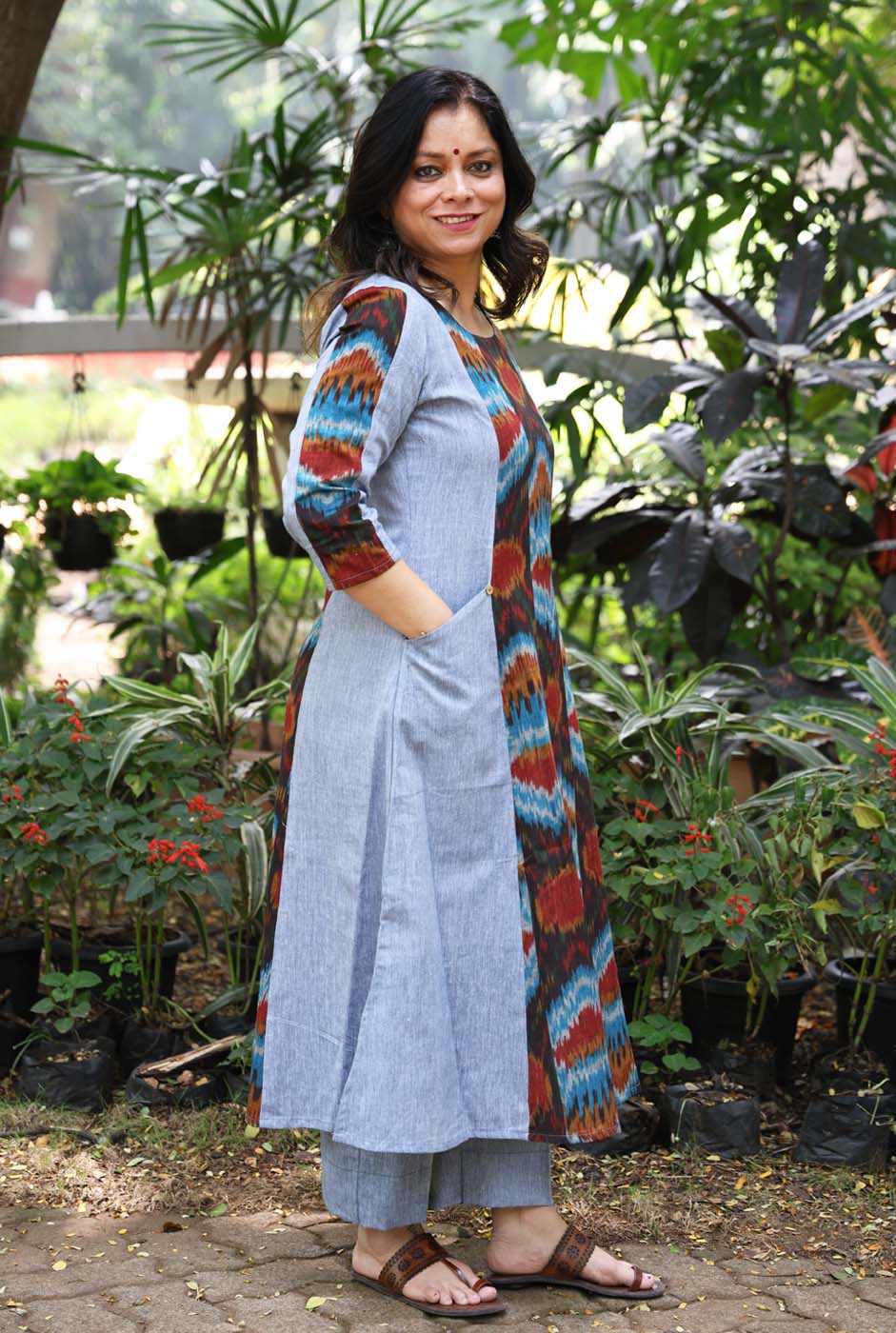 Uzbek Ikat Grey Kurta with Pockets