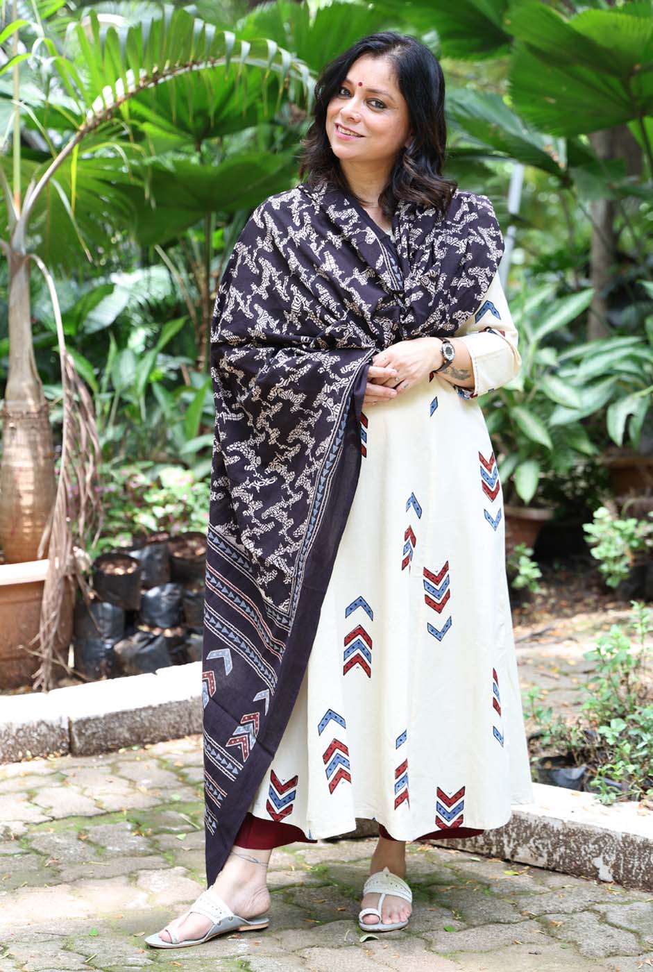 Alahi Ajrakh Arrow block White kurta