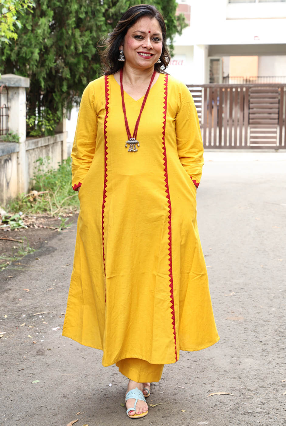 Handloom Cotton Kurta with Red Applique Work