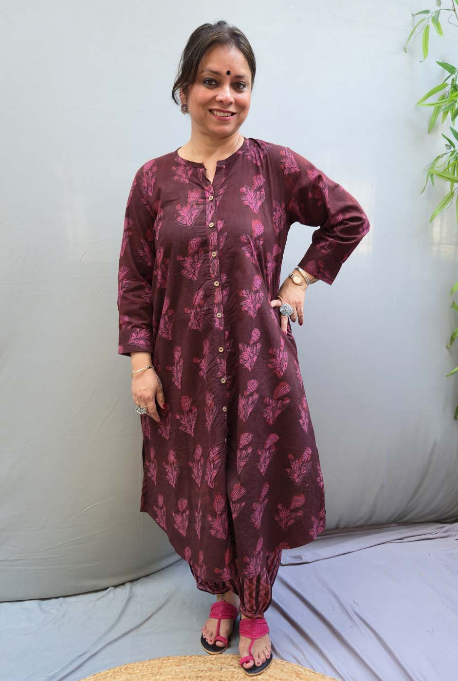 Dhara – Dabu Ajrakh Kurta Pant Set