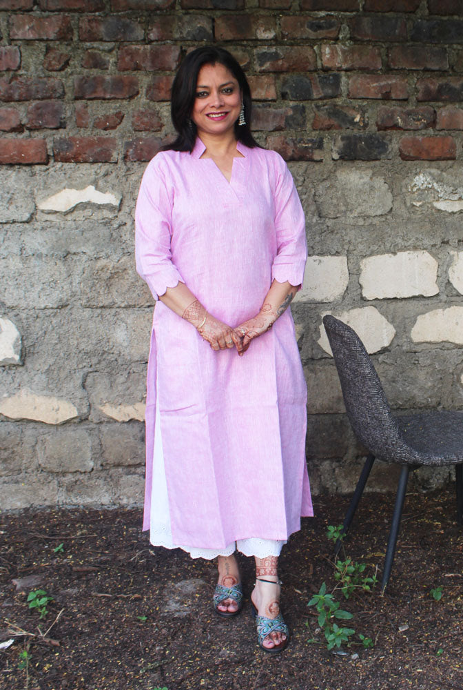 Straight Cut Kurti with Scallop design Sleeves – Nakshshopindia