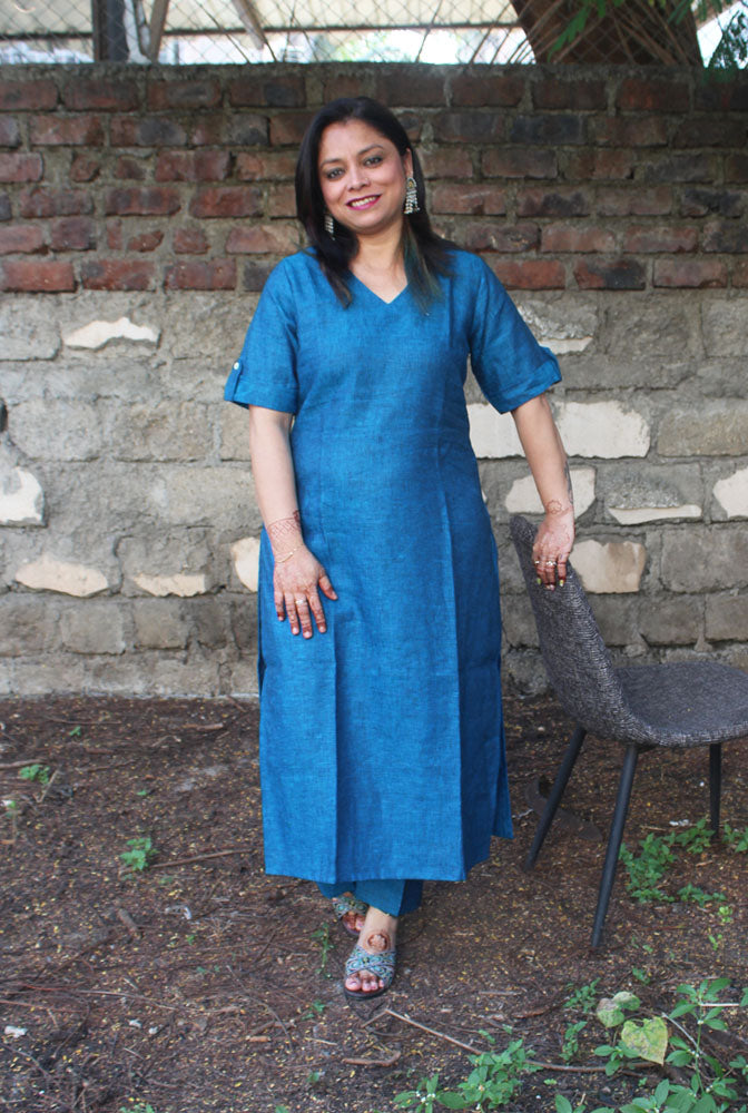 Comfort Fit Straight Cut Linen Blue Kurti Pant Set