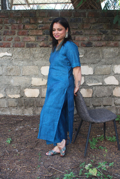 Comfort Fit Straight Cut Linen Blue Kurti Pant Set