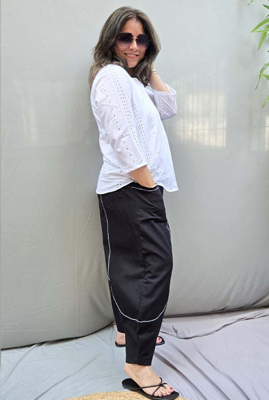 Aflatoon – Black Comfort Fit Pants