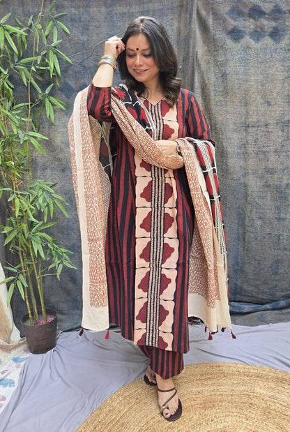Surkh Rekha Ajrakh  Dupatta