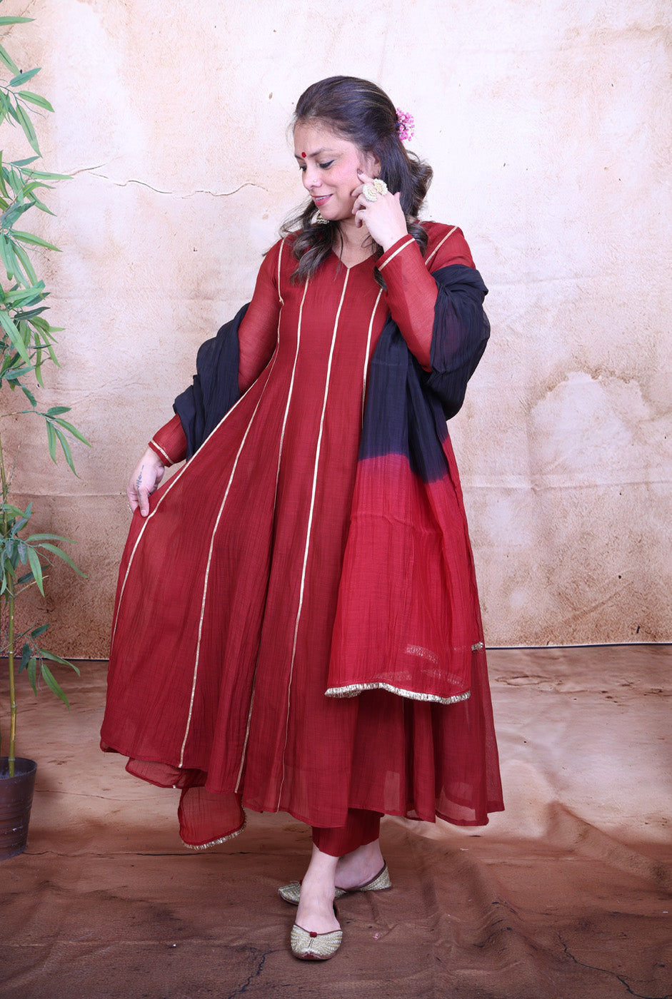 Nakshatra Mul Chanderi Gota Co-ord Set of 2