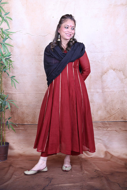 Nakshatra Mul Chanderi Gota Co-ord Set of 2