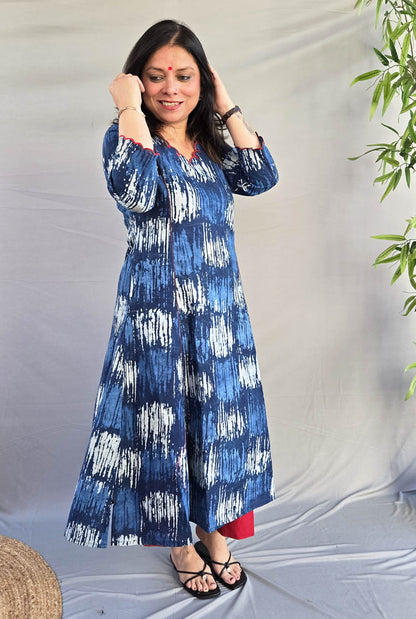 Indigo Blue Kurta with Neck & Sleeve Detailing