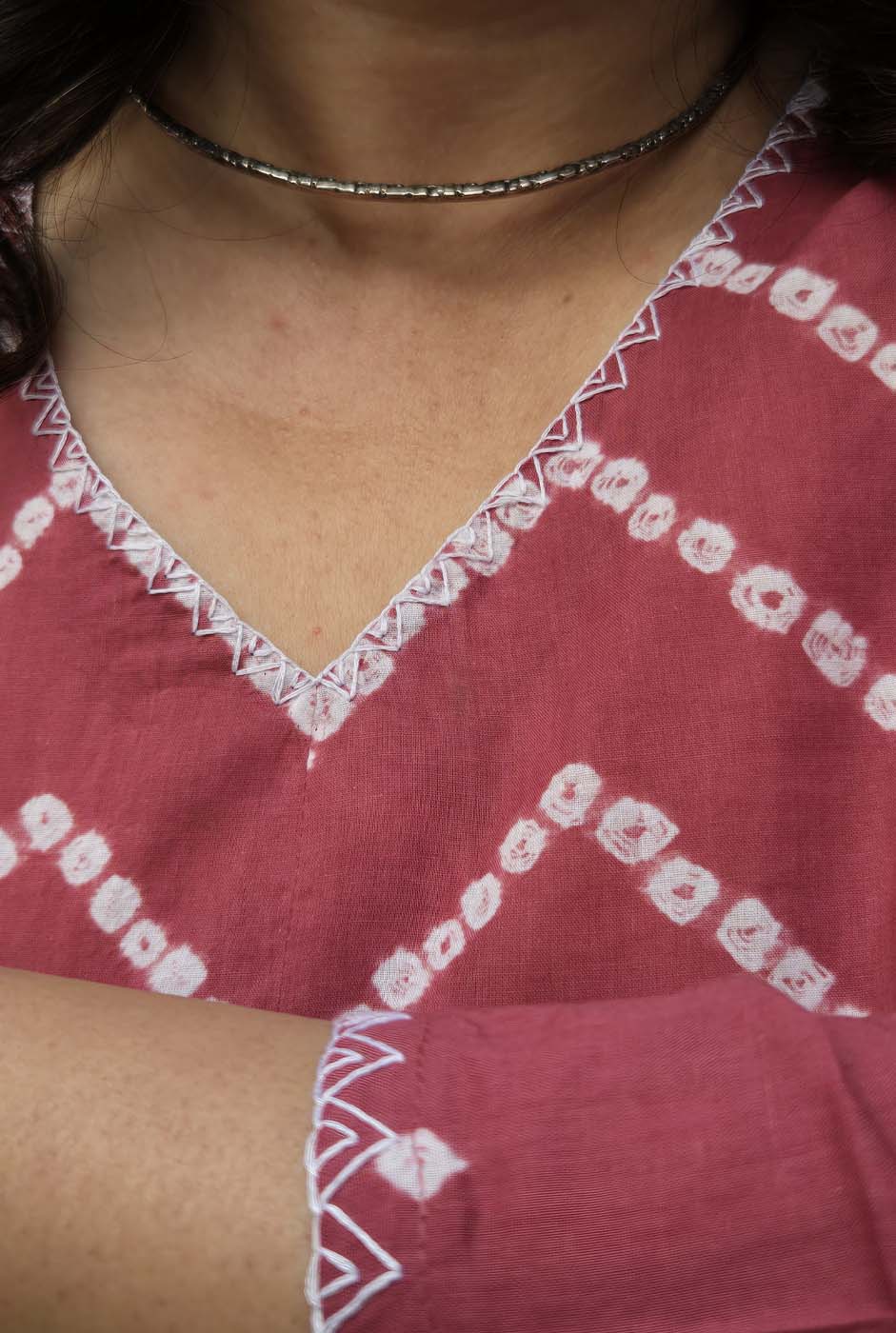 Bandhani Kurta with Handcrafted Neck Detailing