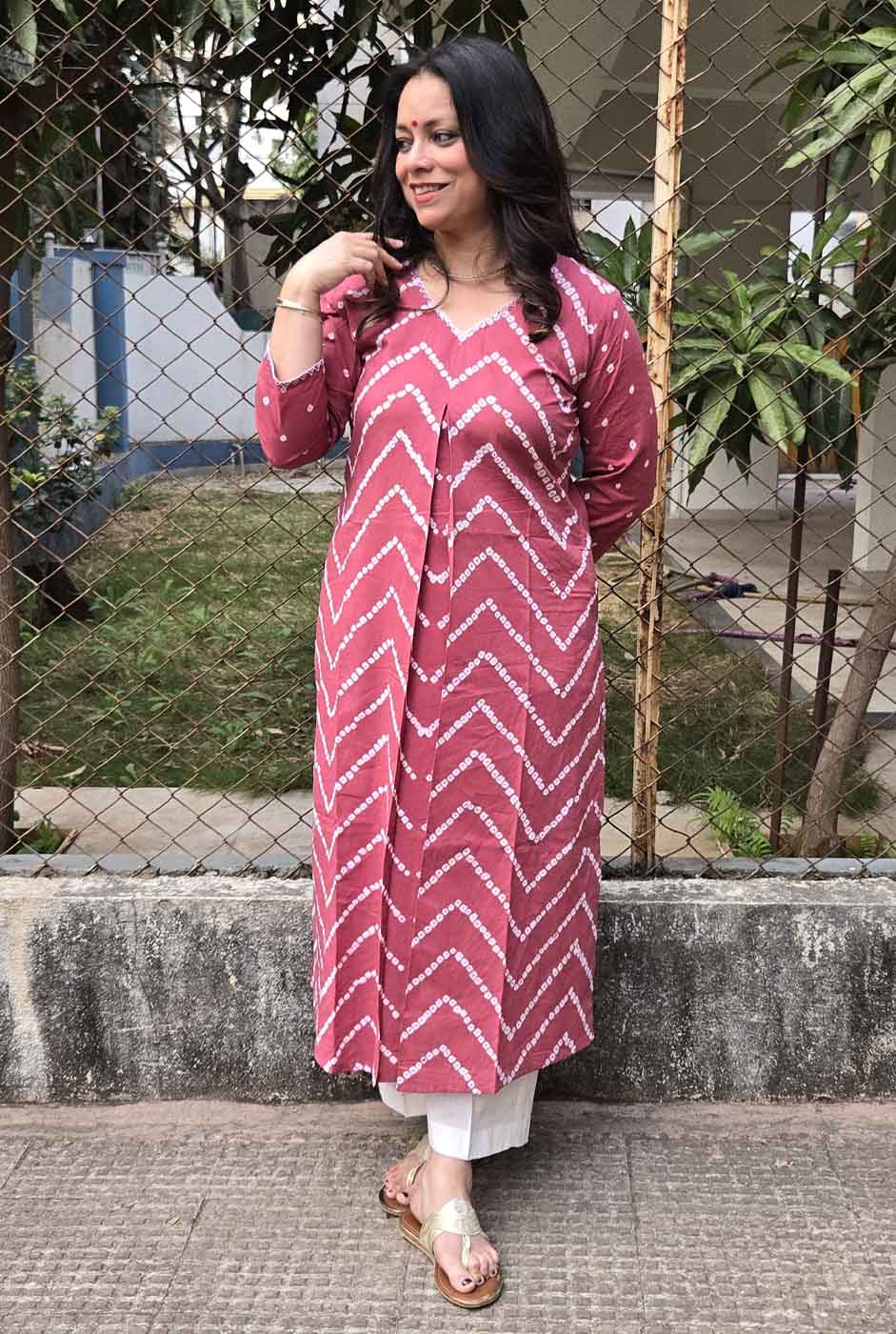 Bandhani Kurta with Handcrafted Neck Detailing
