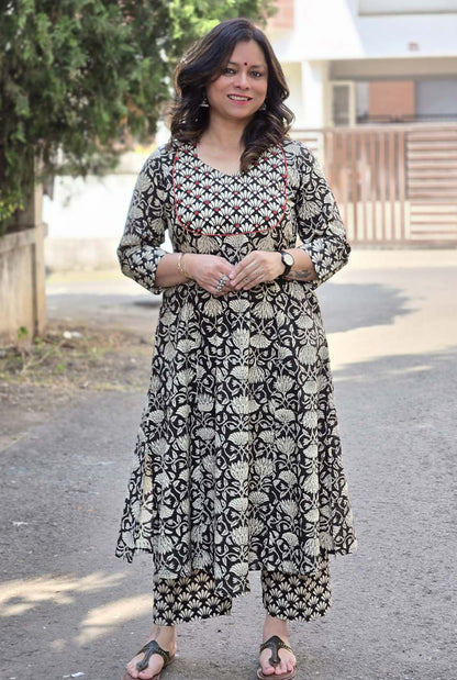 Dabu Handblock Kurta Pant Set with Mirror Work Detailing