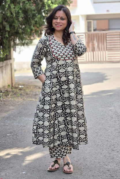 Dabu Handblock Kurta Pant Set with Mirror Work Detailing