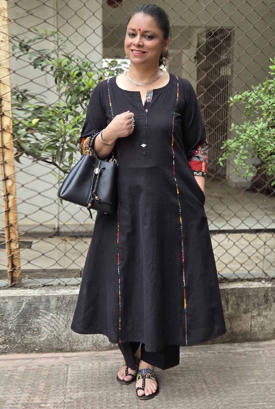 Black Jharokha Kurta