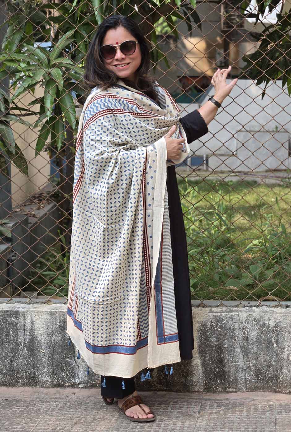 Black Handloom Kurta with Front Pleat