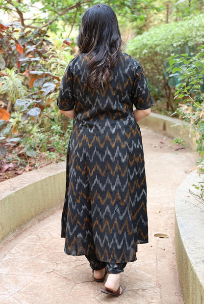 Stylish Black Ikat Co-ord Set (two piece set)