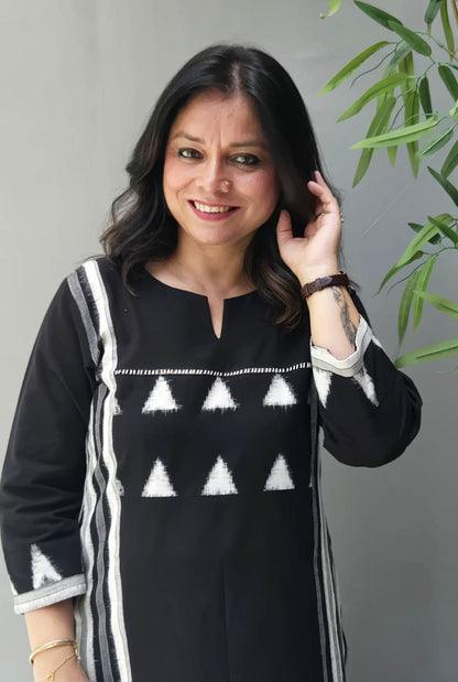Iraaya Black Double Ikat Kurta