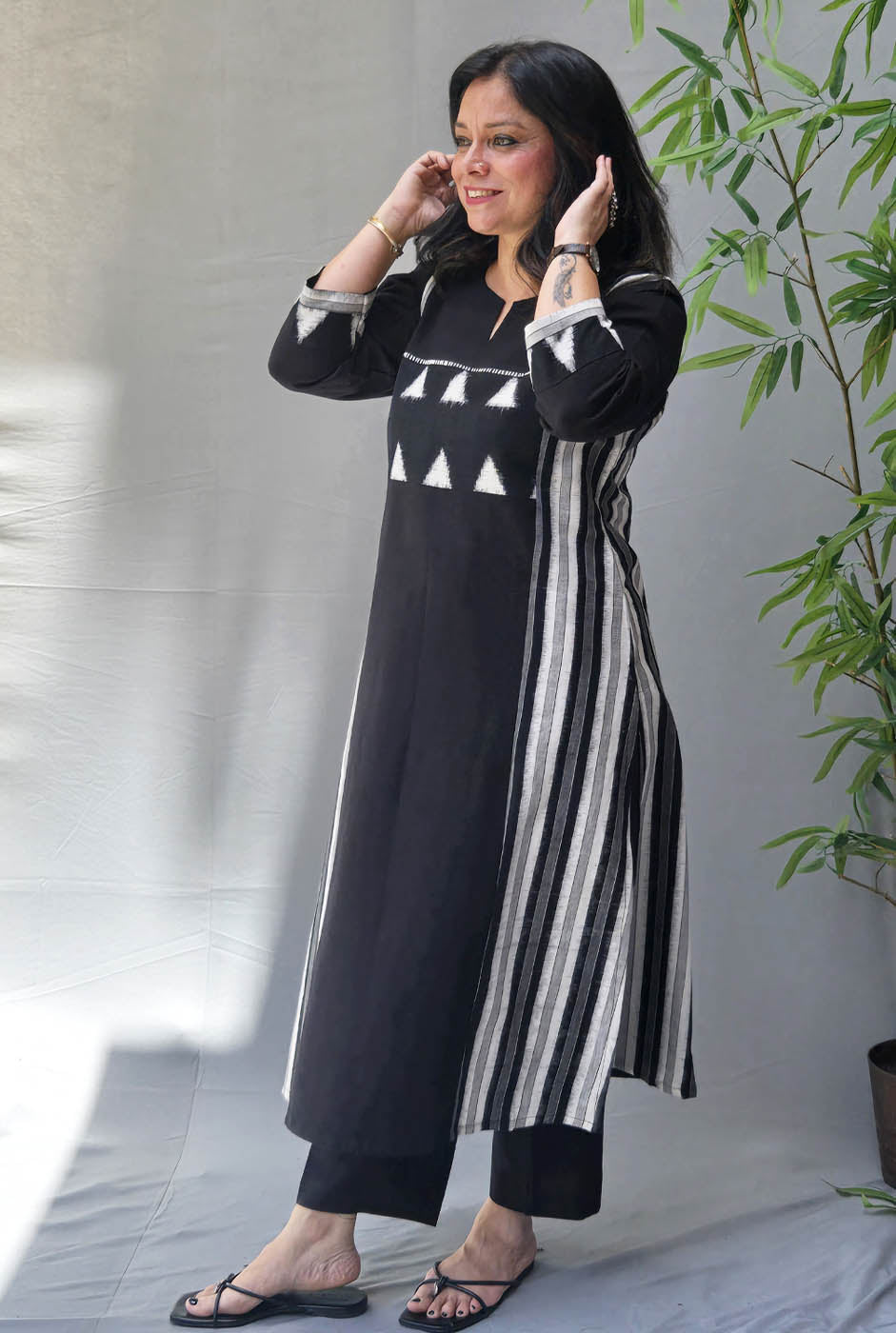 Iraaya Black Double Ikat Kurta