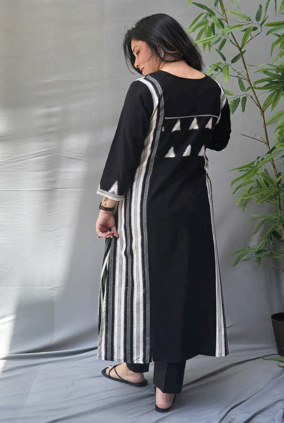 Iraaya Black Double Ikat Kurta