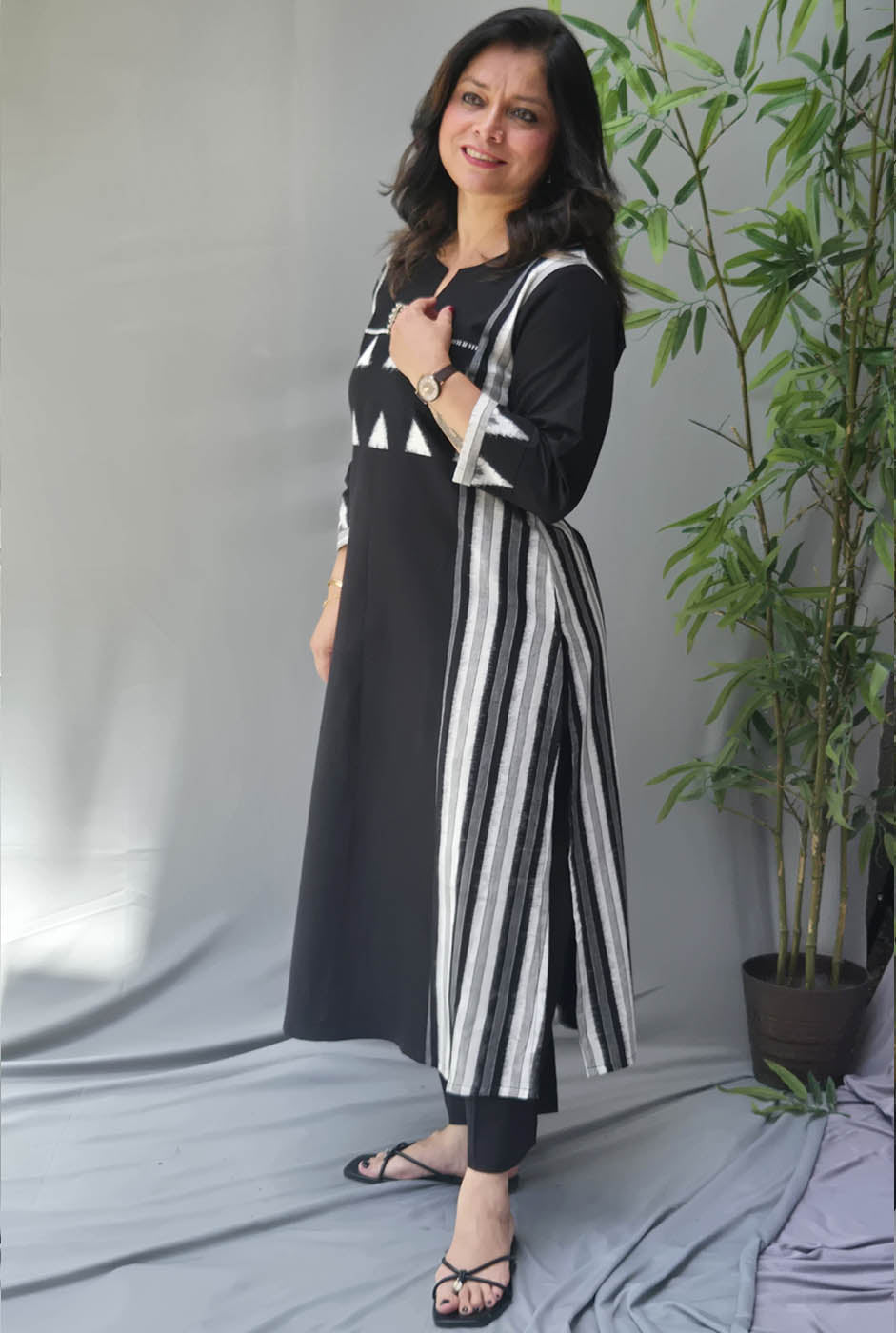 Iraaya Black Double Ikat Kurta
