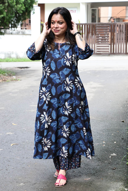 Ambar Vanaspati Block Printed Kurta (Blue)