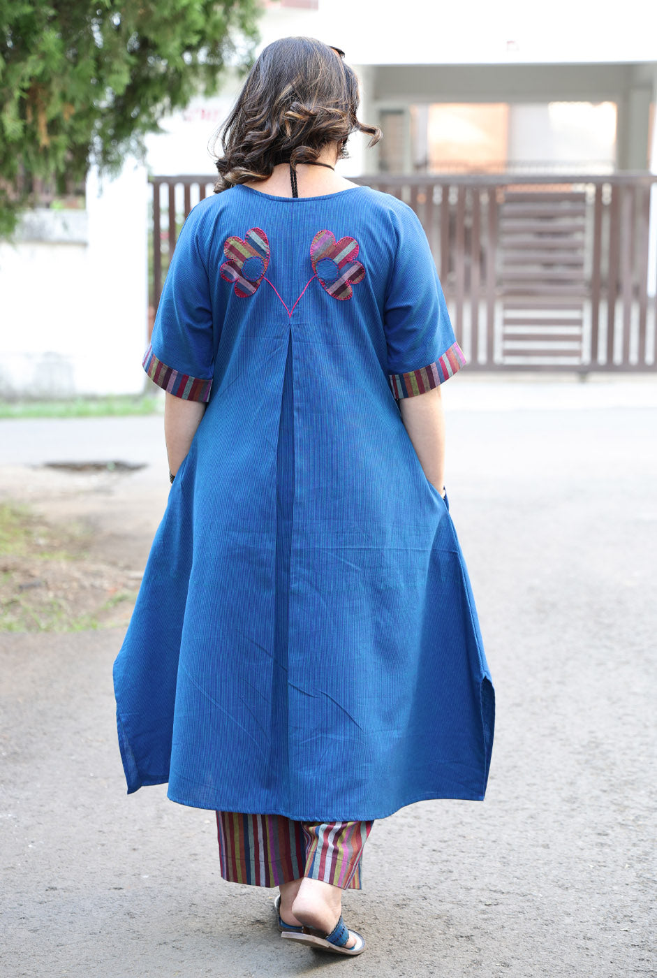 Teal Blue Kurta Pant Set with Applique Work on Back