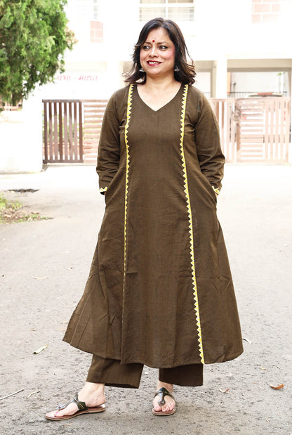 Handloom Cotton Kurta with Exclusive Ikat Applique Work