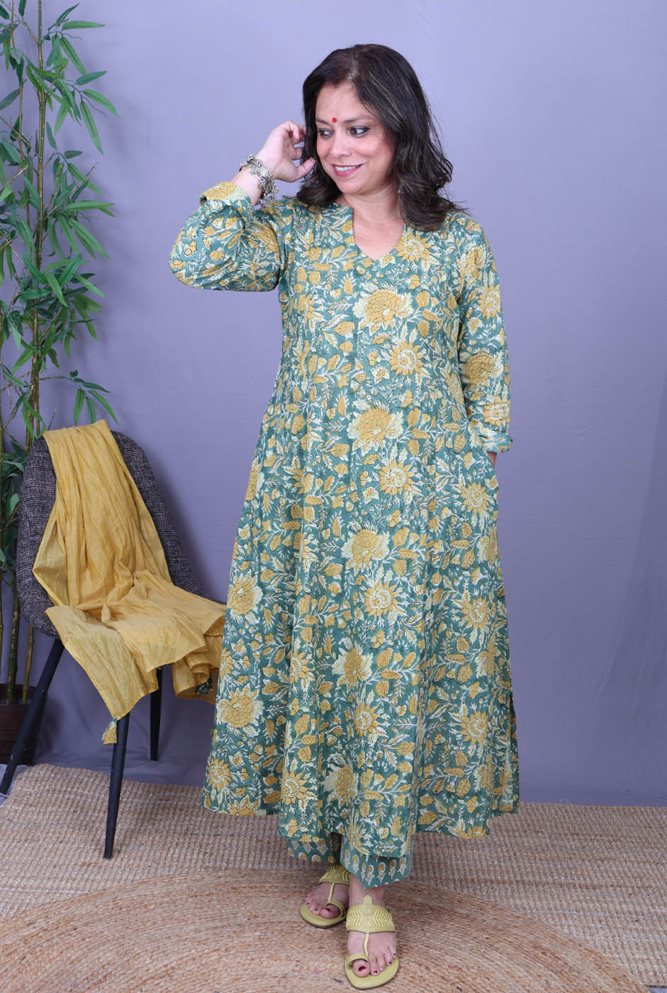Riva – Handblock Cotton Green Kurta Pant Set of 2