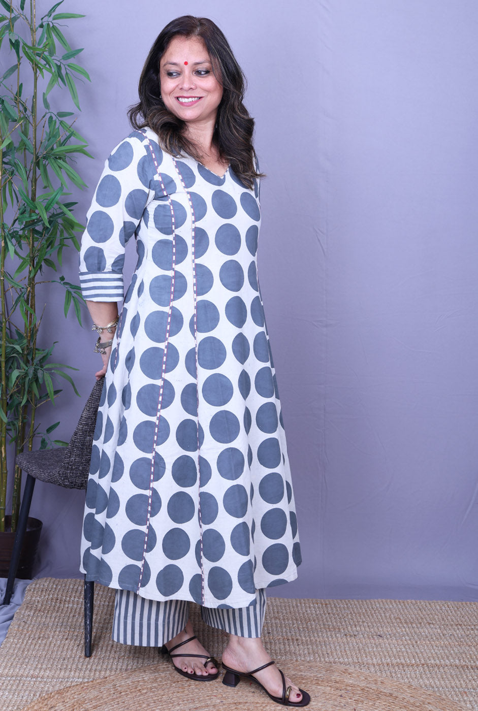 Bindu – Grey Handblock Cotton Kurta Pant Set of 2
