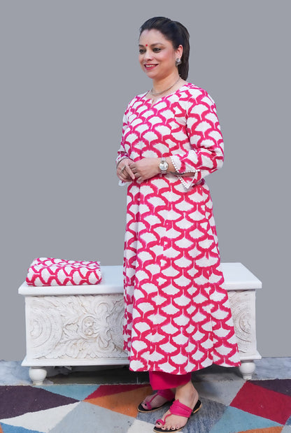 Gulmohar Hand Block Slub Cotton Kurti Pink Petals