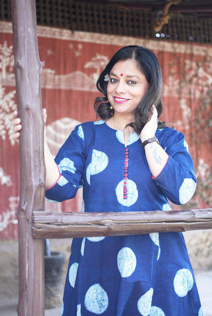 Indigo  Kurti with red  Potli