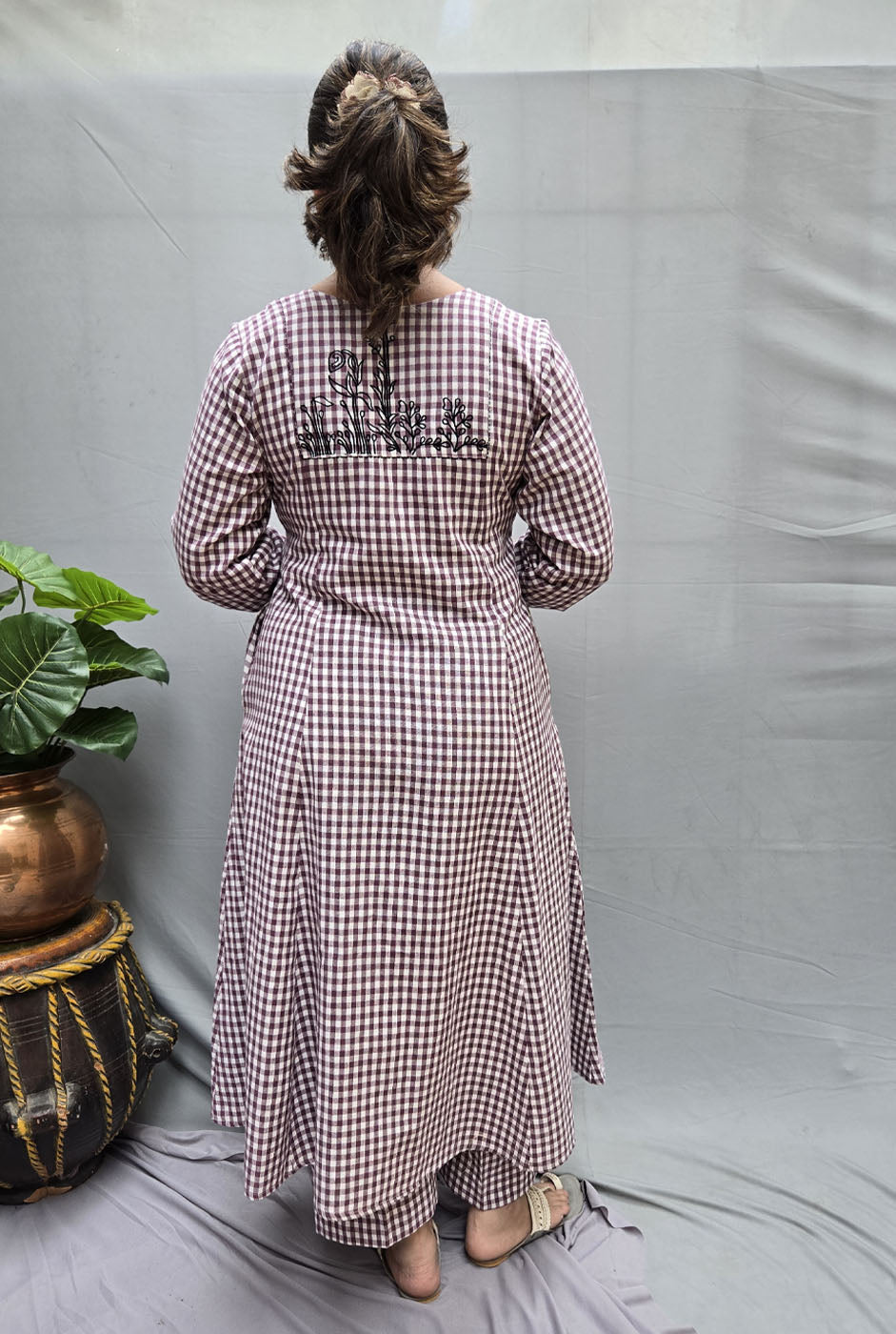 Set of 2 Chaukat – Handwoven Cotton Checks Co-ord Set Wine