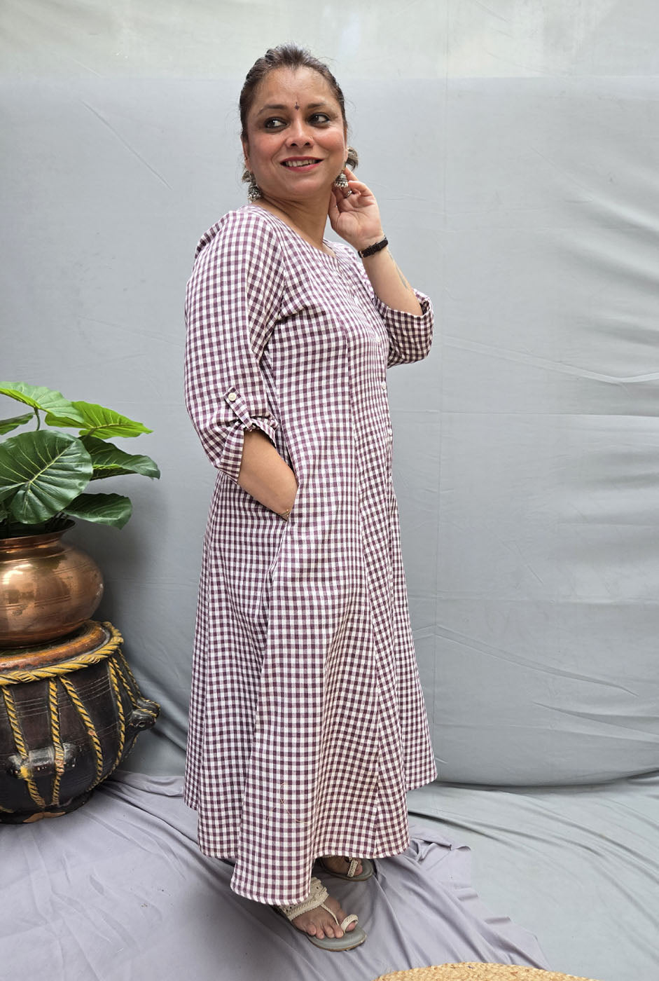 Set of 2 Chaukat – Handwoven Cotton Checks Co-ord Set Wine