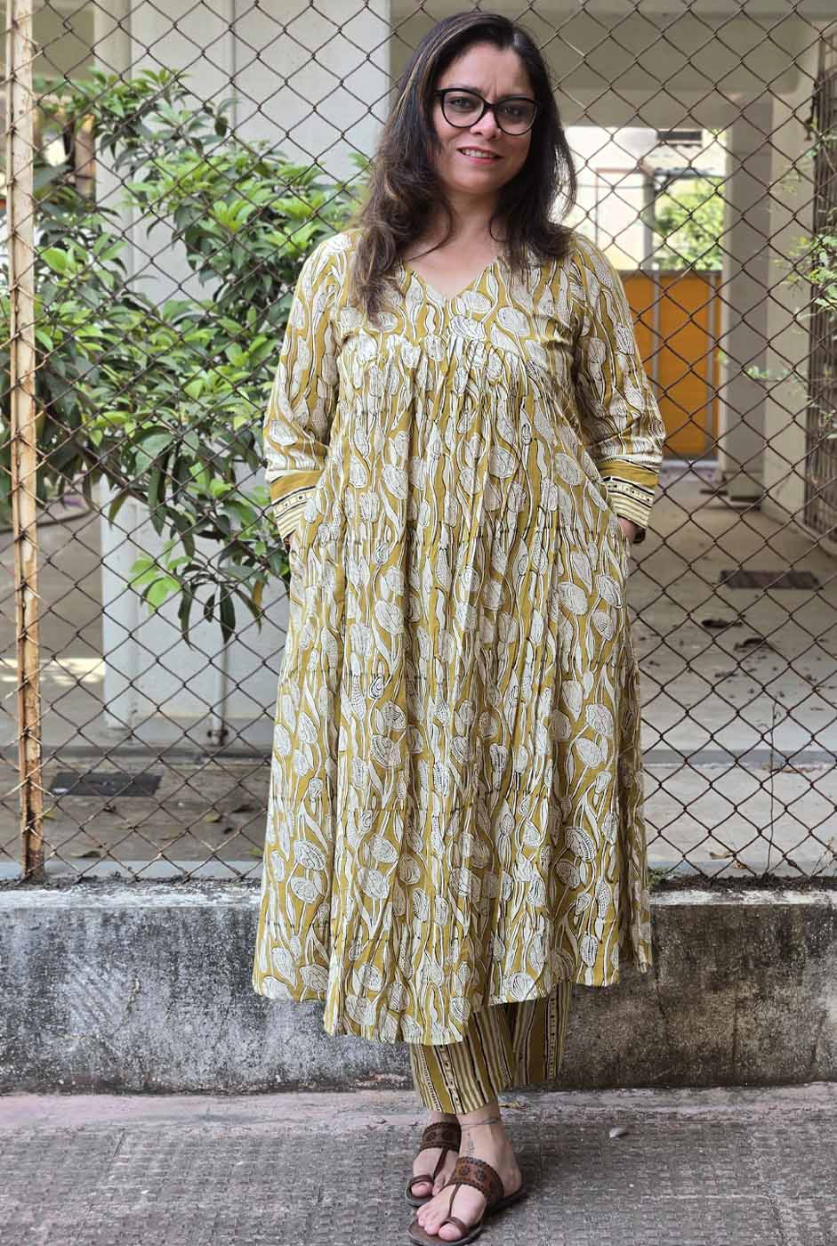 Hand block Kurta Pant Set with Front Gather