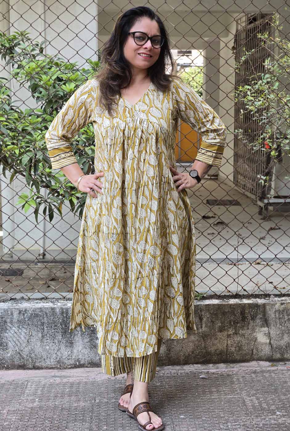 Hand block Kurta Pant Set with Front Gather