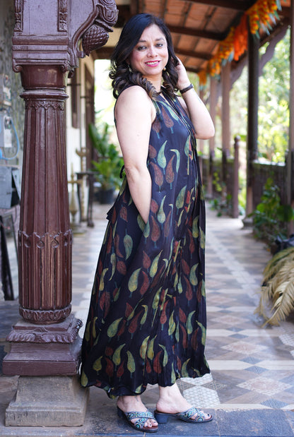 Elegant Modal Dress with Mirchi Block (Sleeves On Request)