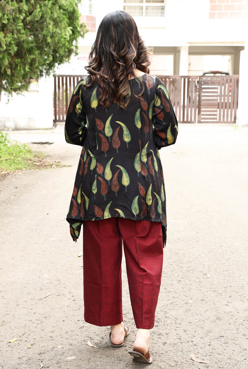 Modal Antifit Top Mirchi Block