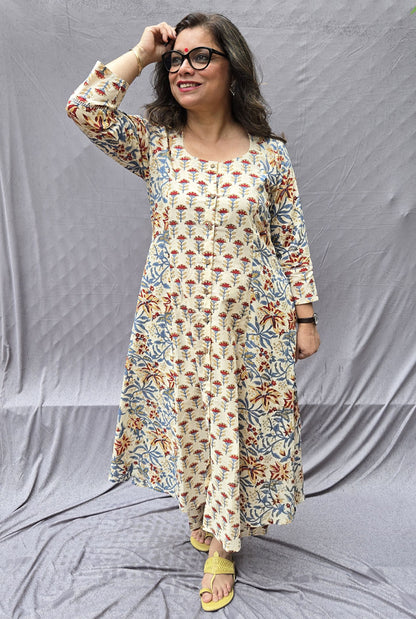 Set of 2 Riwayaat Hand Block Cotton Kurta Pant Set