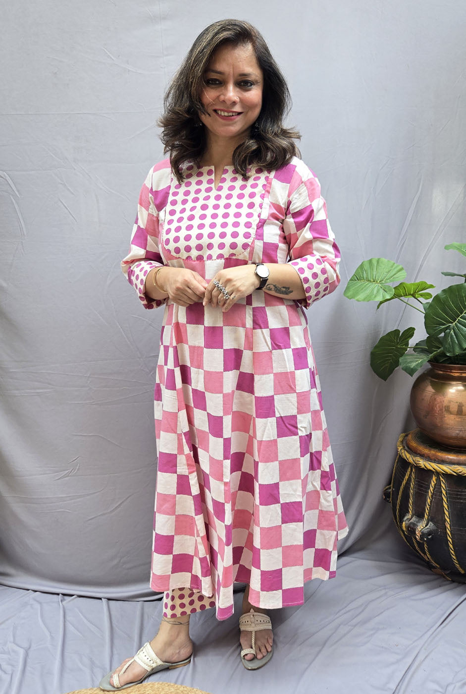Set Of 2 Chaukat – Pink Cotton Kurta Pant Set
