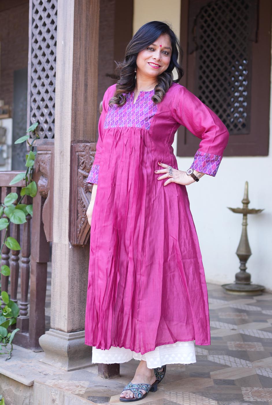 Virasat Mul Chanderi Pink Kurta with Ikat Yoke & Sleeve Detailing