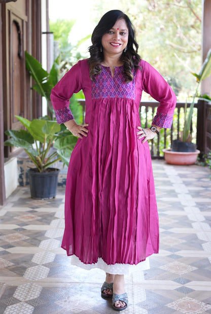 Virasat Mul Chanderi Pink Kurta with Ikat Yoke & Sleeve Detailing