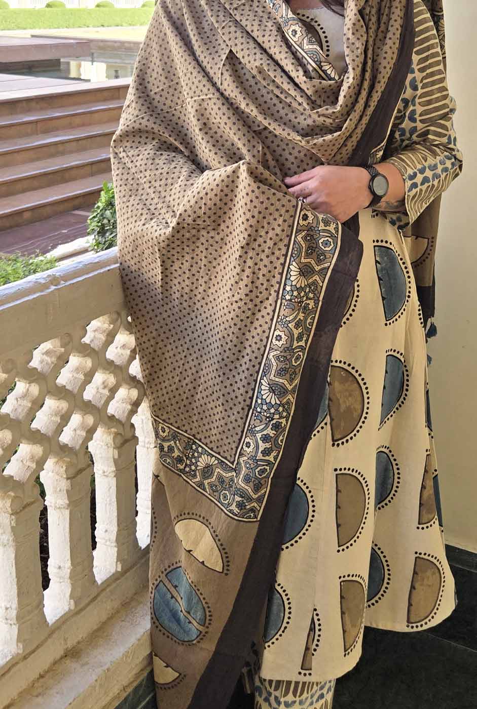 Handloom Cotton Dupatta F