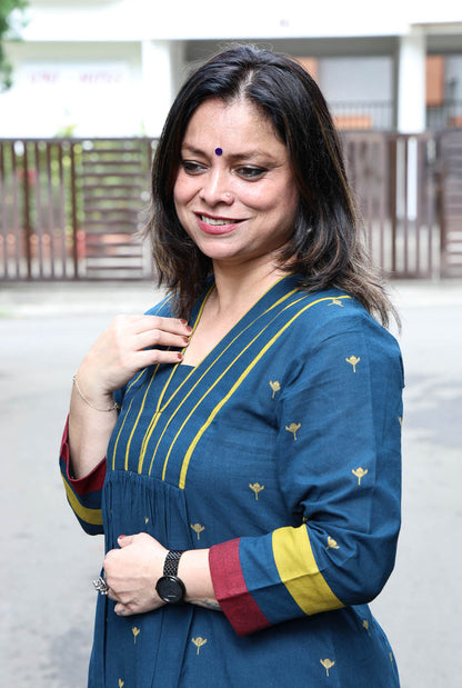 Nazakat Teal Blue Handloom Cotton Co-Ord Set
