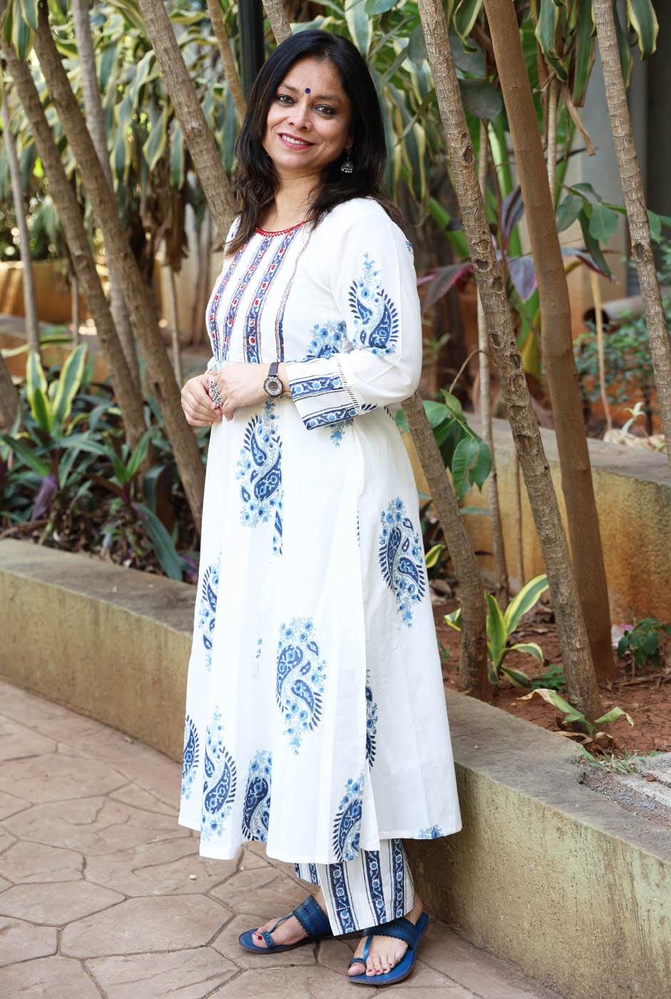 White Handloom Cotton Kurti Pant Set with Mul Lining
