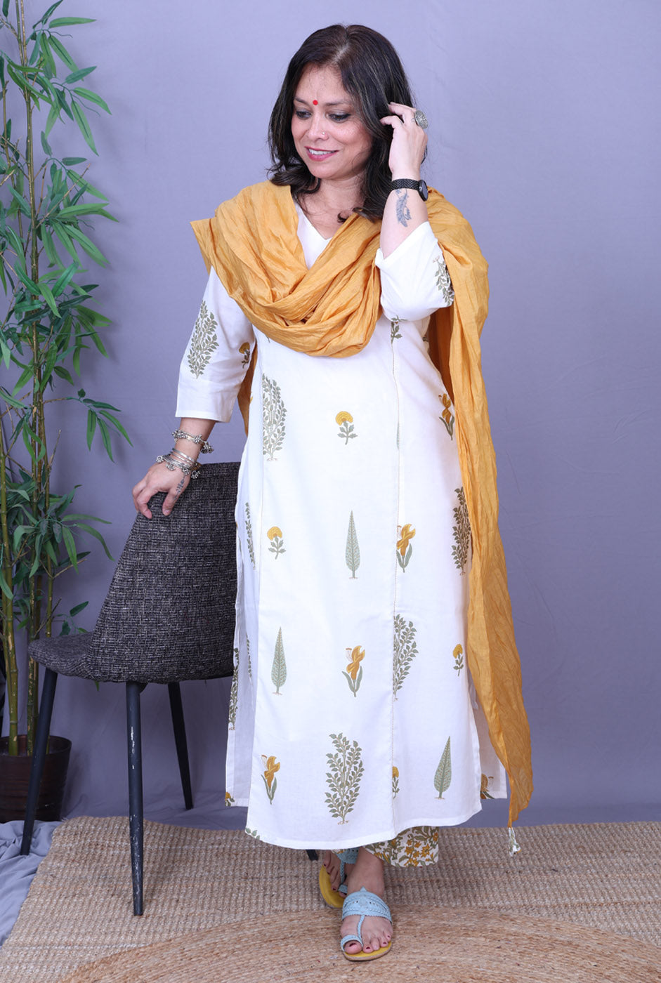 Mul Chanderi Dupatta – Mustard Lightweight Set of 1