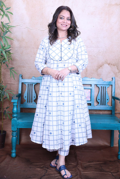 Aarohi White Dabu Cotton Kurta Pant Set of 2