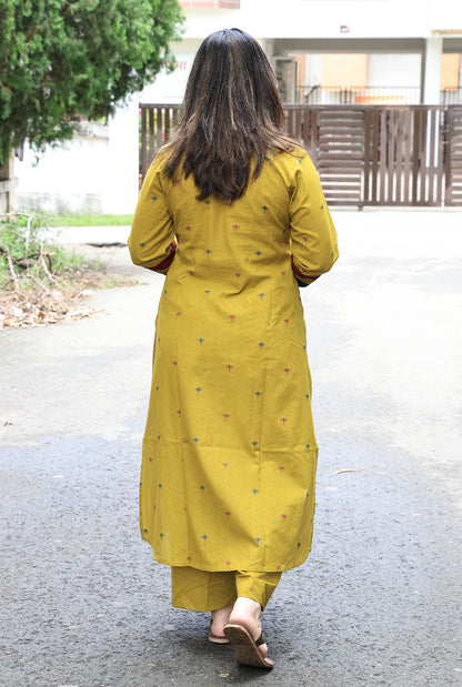 Nazakat Yellow Ochre  Handloom Cotton Co-Ord Set